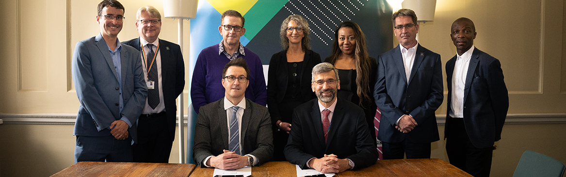 HRUC and University of Roehampton form a new strategic partnership